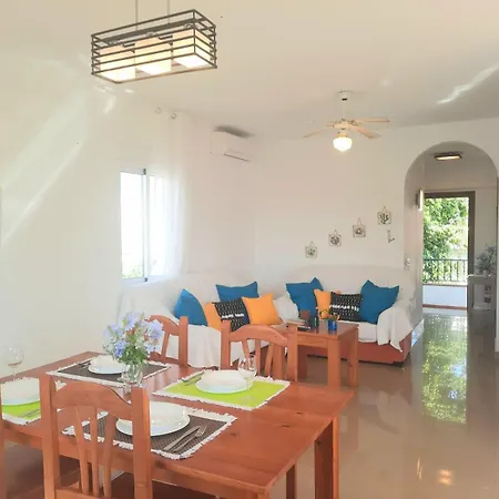 Bella Atalaya Villa *